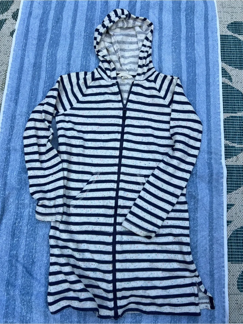 Lands End Kids Summer bundle-swim bottoms, Rash guard, beach coverup sz 10/12, 1